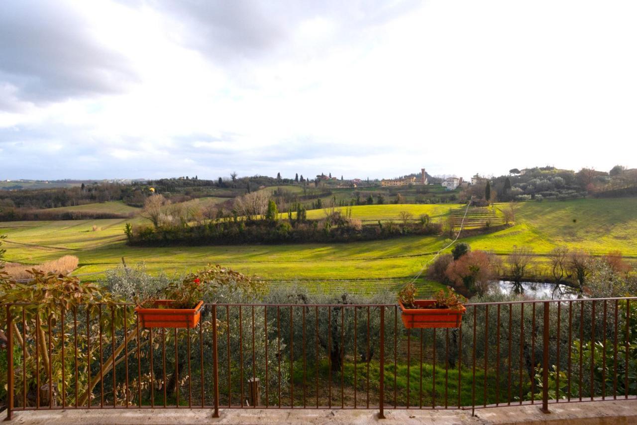 Agriturismo La Pineta Fucecchio Exterior foto